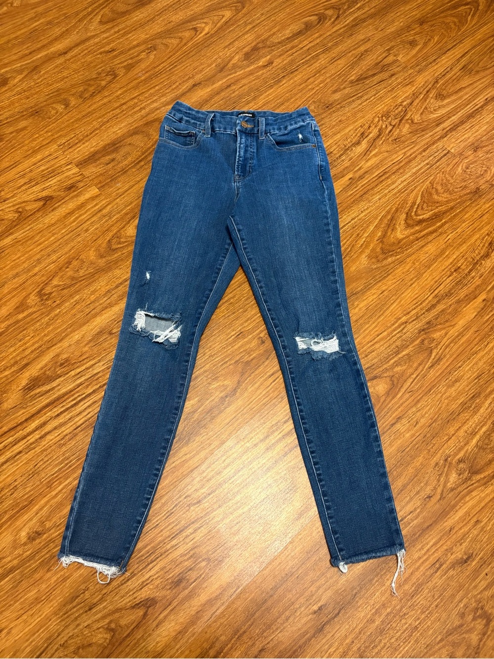 Express Women’s Dark Blue Ripped Skinny Jeans High-rise Ultra Hyper Stretch